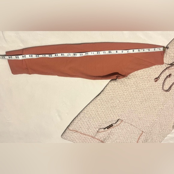 Maurices Women’s Hooded Long Sleeve Two-Tone Hoodie with Drawstring Size Large - Picture 9 of 15